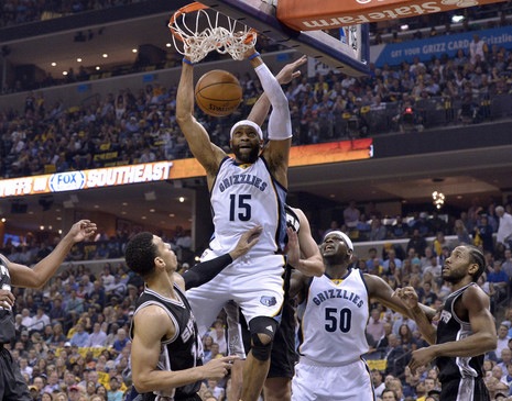 与球队频繁 与球队频繁