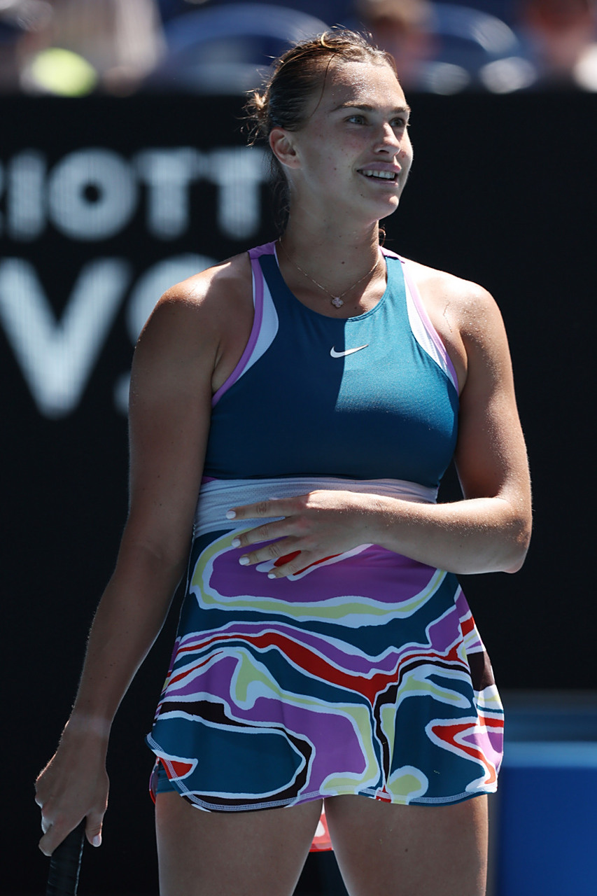 中场球员都 中场球员都