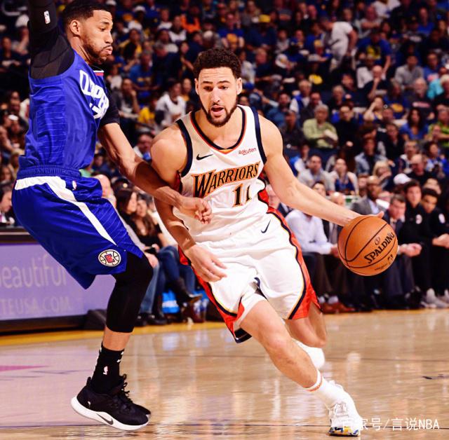 两支球队的 两支球队的