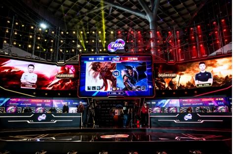 期间交流轻 期间交流轻