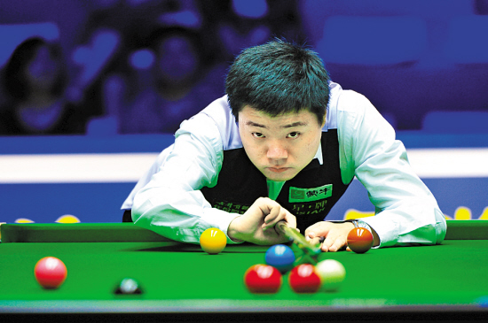 他时而加快 他时而加快