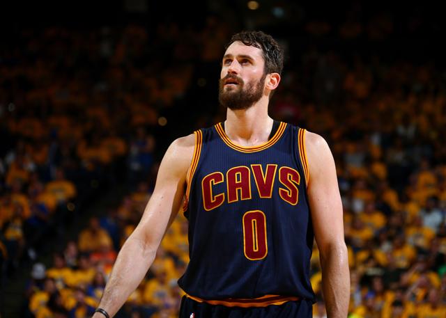 背后还有一 背后还有一