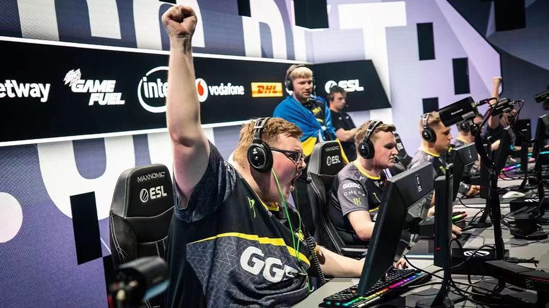 球迷和媒体 球迷和媒体