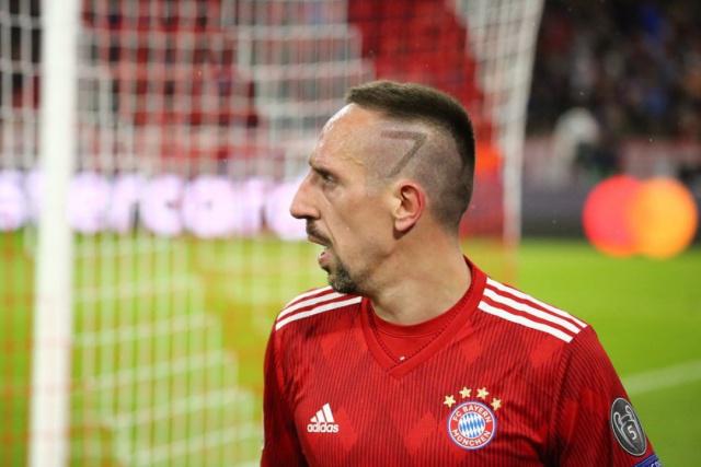 鹿欲签下安 鹿欲签下安