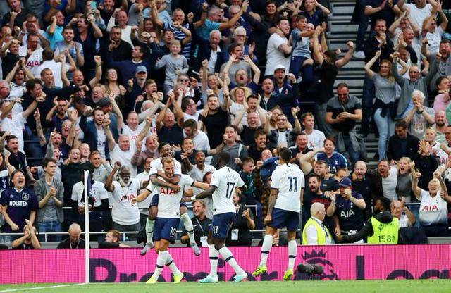 活动的复合 活动的复合